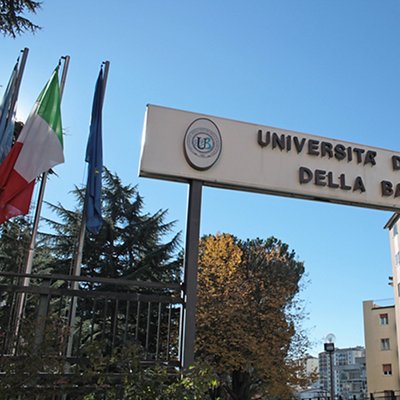 04_universita.jpg 04_universita.jpg