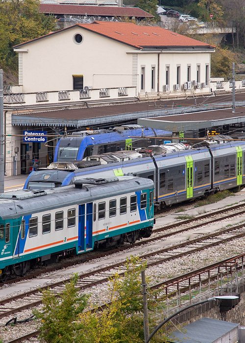 02_trenitalia.jpg 02_trenitalia.jpg