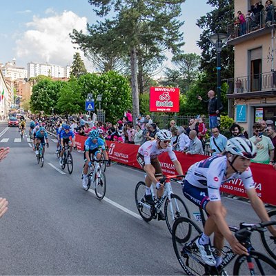 03_giro.jpg 03_giro.jpg