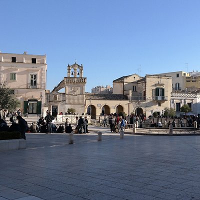04_Matera_Piazza_Vittorio_Veneto.jpg