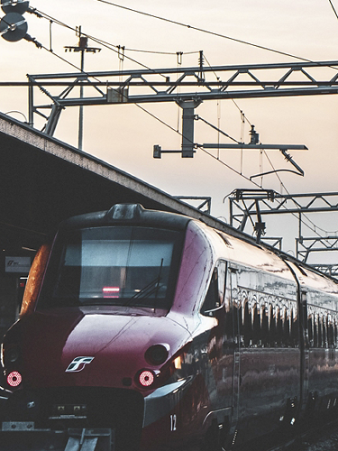 treni.jpg treni.jpg