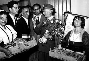 Visita di Segni a Ferrandina, 1959.tif