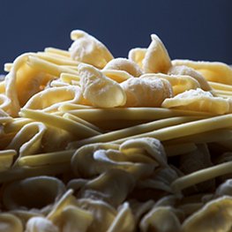 Orecchiette_fatte_a_Mano_02.jpg Orecchiette_fatte_a_Mano_02.jpg