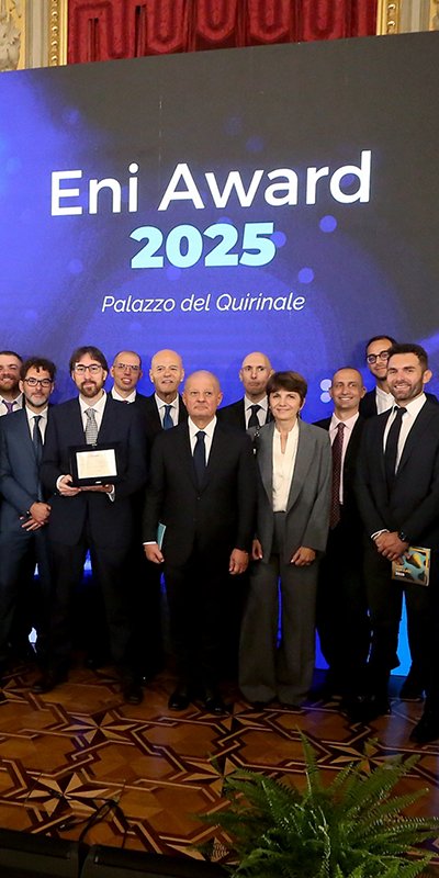 Gruppo-Premiati.jpg Gruppo-Premiati.jpg