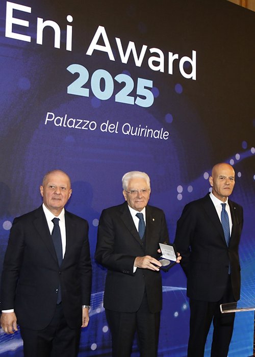 Zaffarana-Mattarella-Descalzi.jpg Zaffarana-Mattarella-Descalzi.jpg