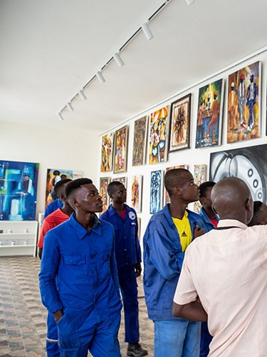  Eni Congo opens the Musée du Cercle Africain 