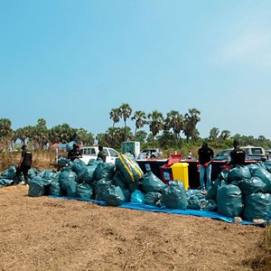 Clean Beach: spiagge pulite in Congo Clean Beach: spiagge pulite in Congo