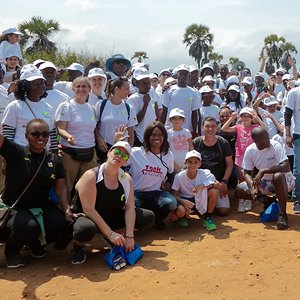 Clean Beach: spiagge pulite in Congo Clean Beach: spiagge pulite in Congo