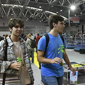 Eni è main partner della Maker Faire Rome (2019) Eni è main partner della Maker Faire Rome (2019)