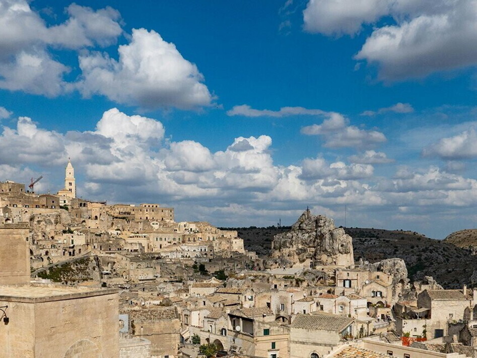 Verso Matera