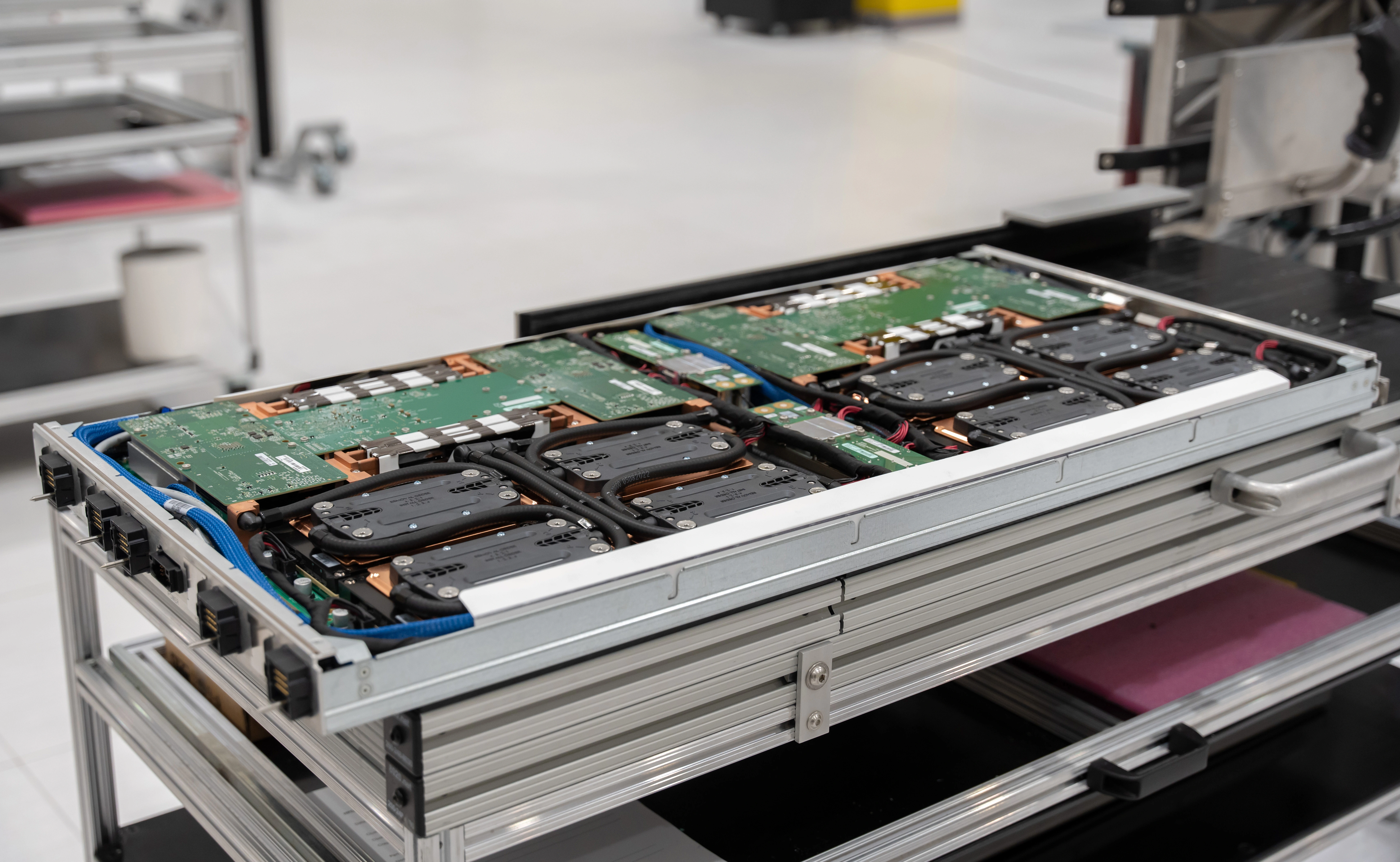 Dettaglio del sistema hardware del supercomputer hpc6